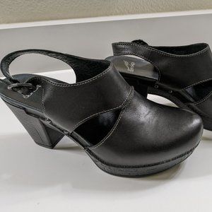 Dansko Black Leather Clog Sandals size 40